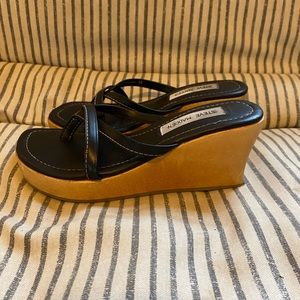 Vintage Steve Madden Platform Sandals - fits like size 6